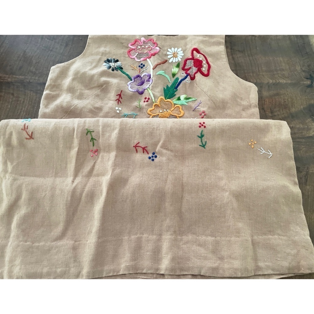 Vintage 60’s 70’s Hand Stitch Embroidery Floral Colorful Garden Sheath Tan Dress - Picture 7 of 15